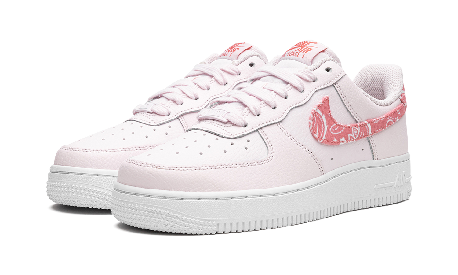 AIR FORCE 1 &
