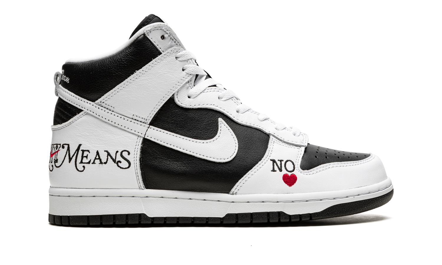 SB Dunk High "Supreme - By Any Means - White/Black" DN3741 002