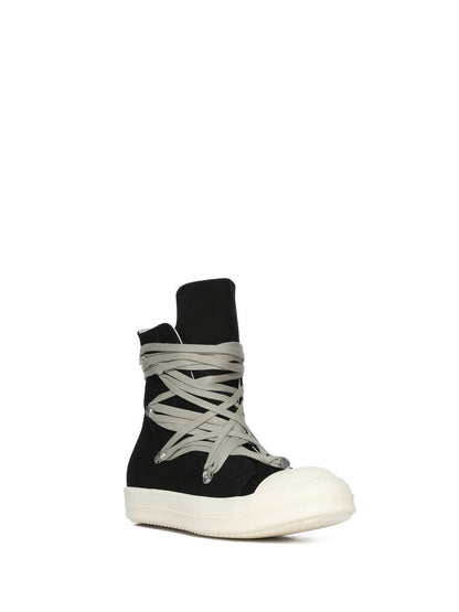 DU01F4809_DOW1_911 | MEGALACE® SNEAKS