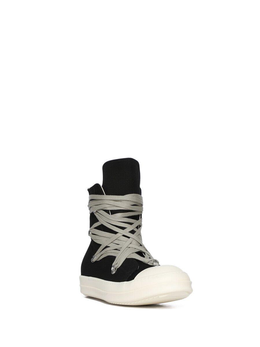 DU01F4809_DOW1_911 | MEGALACE® SNEAKS