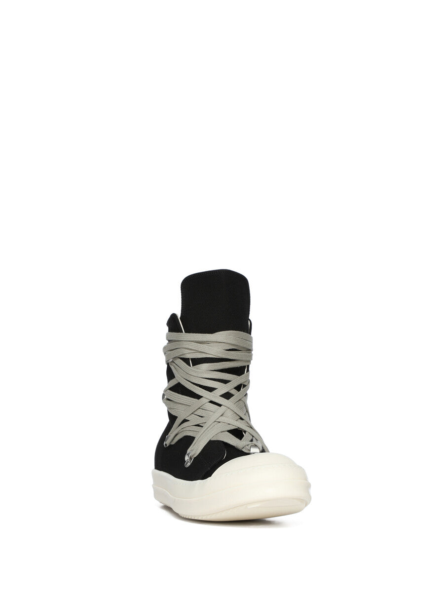 DU01F4809_DOW1_911 | MEGALACE® SNEAKS