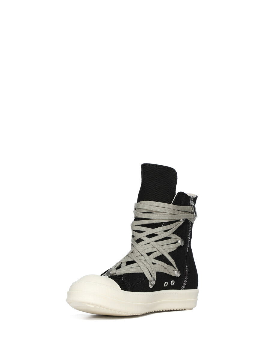 DU01F4809_DOW1_911 | MEGALACE® SNEAKS