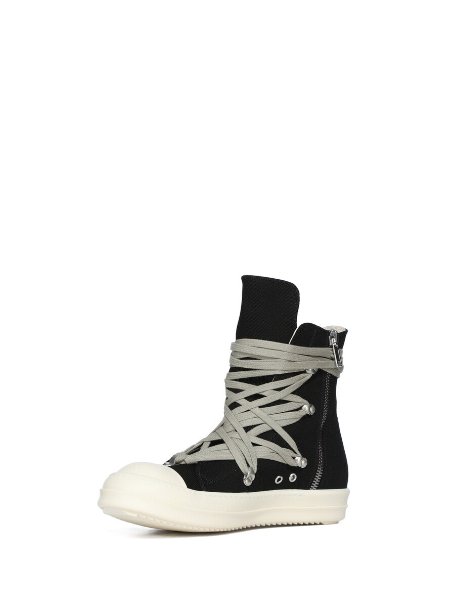 DU01F4809_DOW1_911 | MEGALACE® SNEAKS