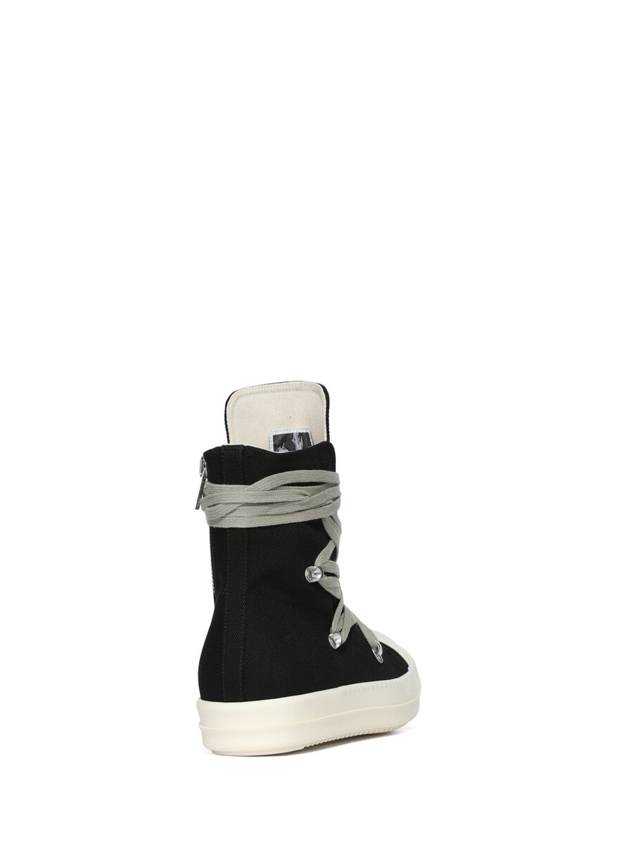 DU01F4809_DOW1_911 | MEGALACE® SNEAKS