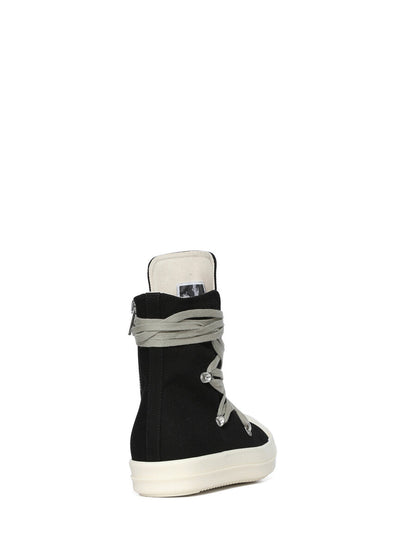 DU01F4809_DOW1_911 | MEGALACE® SNEAKS
