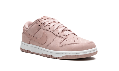 DUNK LO PRM WMNS "Pink Oxford" DV7415 600