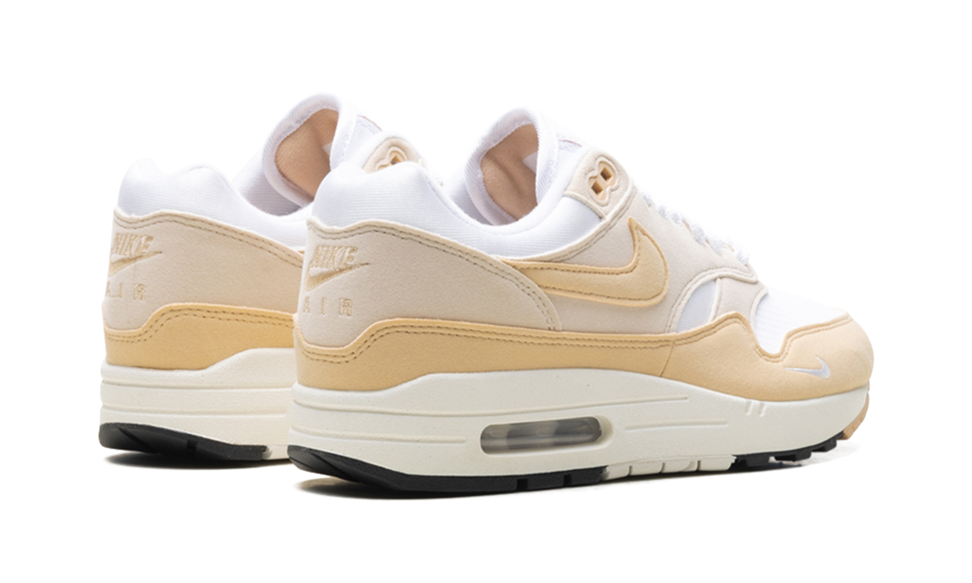 Air Max 1 &