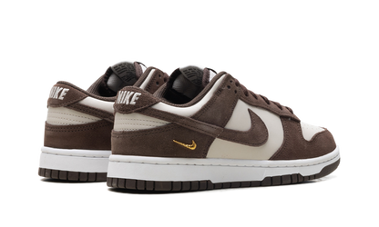 Dunk Low Suede WMNS "Light Orewood Brown / Baroque Brown / White" IO4244 102