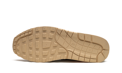 AIR MAX 1 WMNS "Sanddrift" FB5060 100