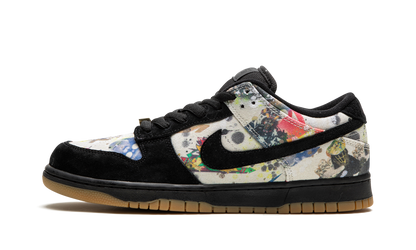 SB Dunk Low "Supreme - Rammellzee" FD8778 001