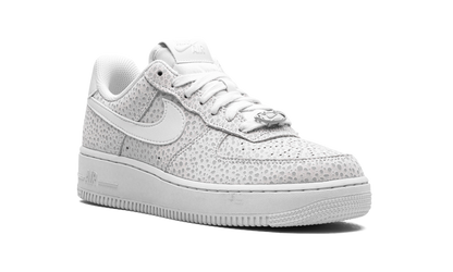 AIR FORCE 1 &