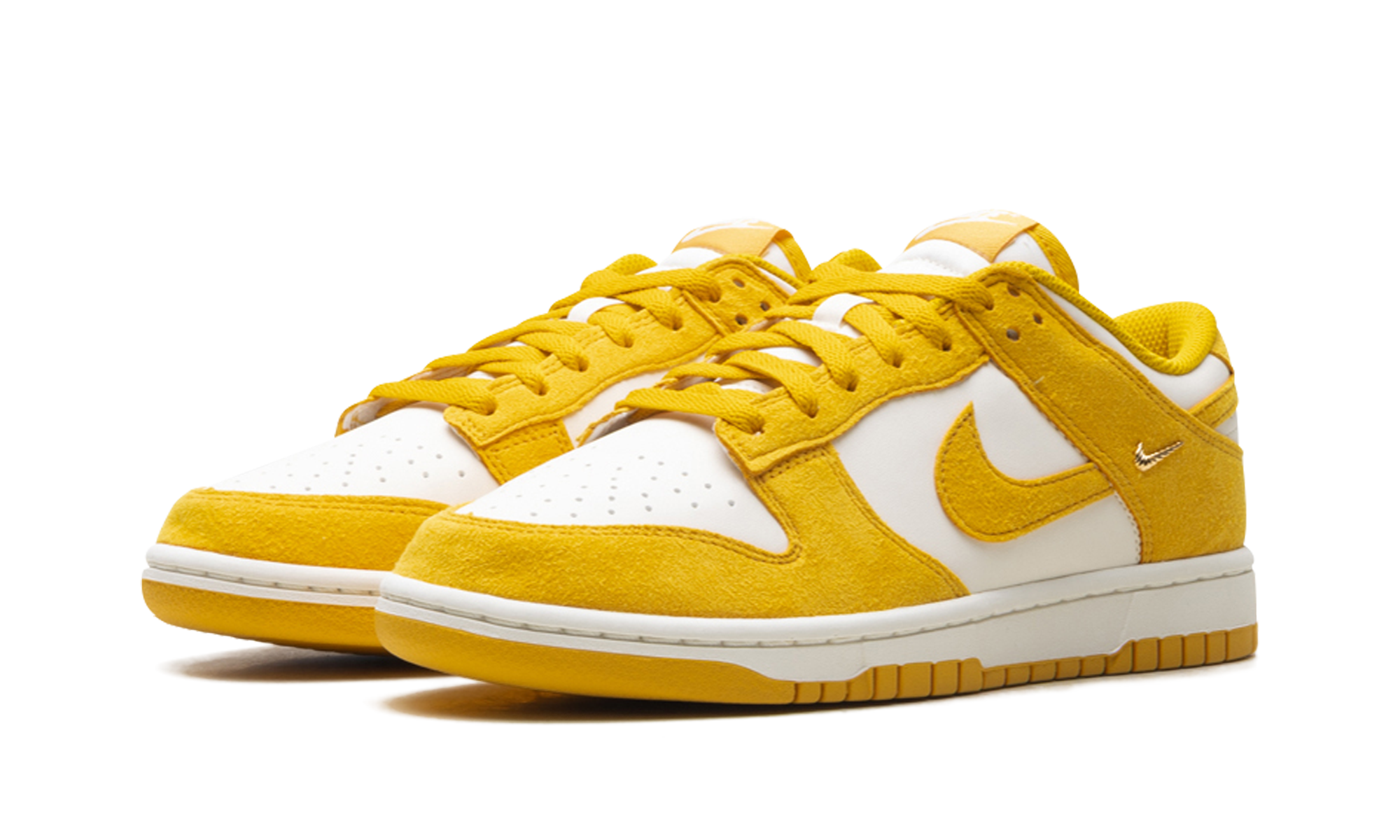 Dunk Low WMNS "Dark Sulfur Gold Mini Swoosh" IB4417 101