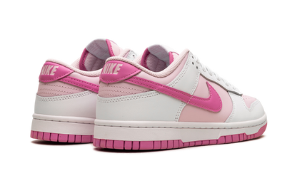 Dunk Low WMNS "Pink Foam" HQ1181 661