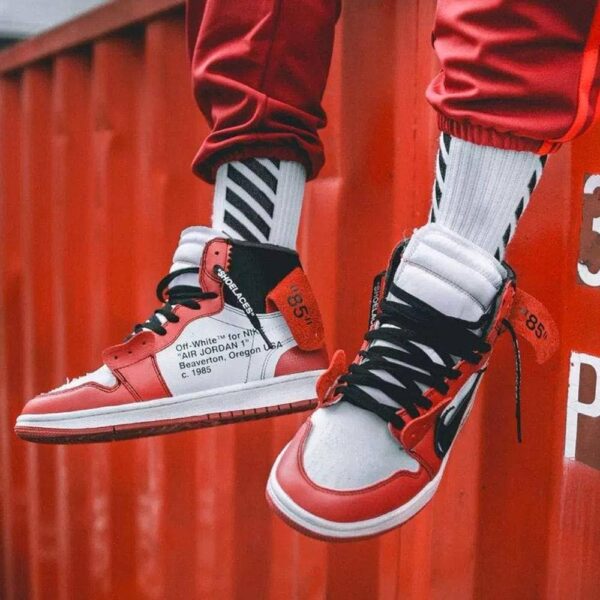 Off White x Jordan1 Chicago