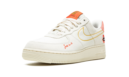 AIR FORCE 1 &