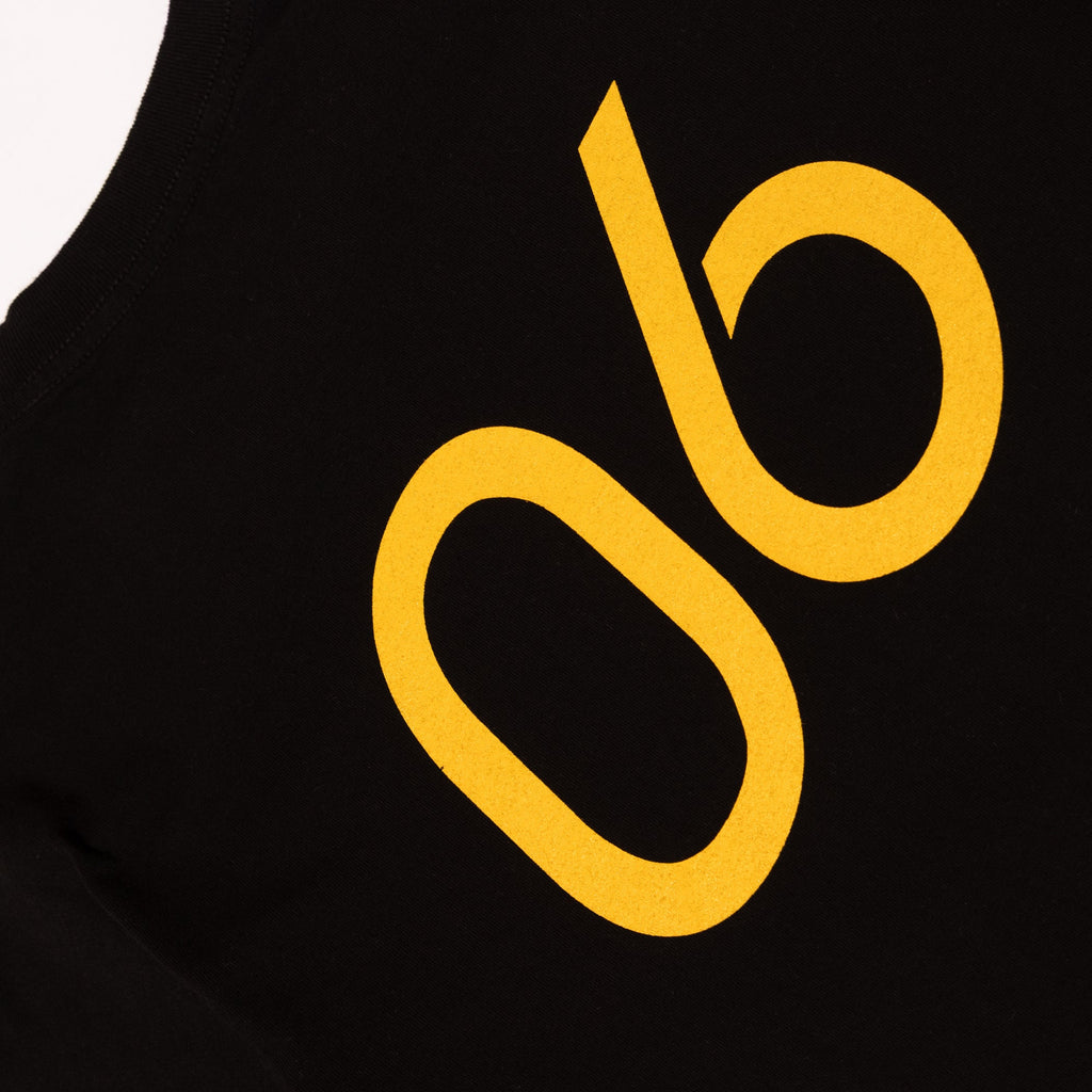 TRACK & FIELD TEE