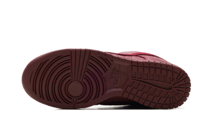 Dunk Low WMNS "Team Red Croc" HV4388 600