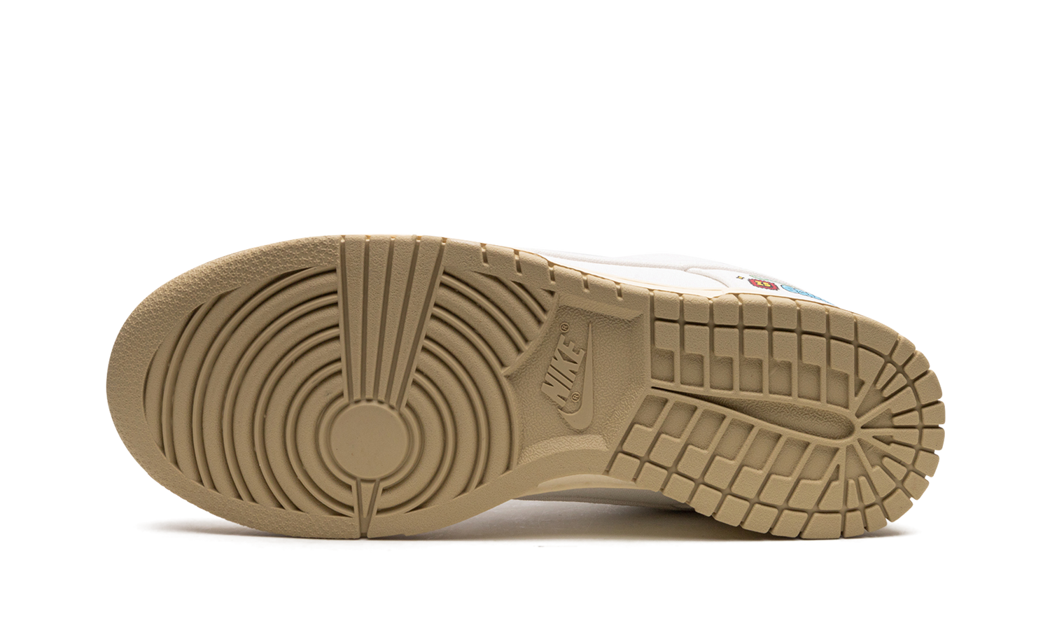 DUNK LO MNS WMNS "The Future is Equal" FD0868 133