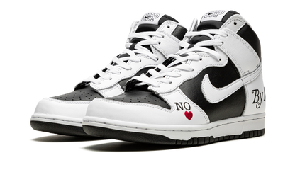 SB Dunk High "Supreme - By Any Means - White/Black" DN3741 002