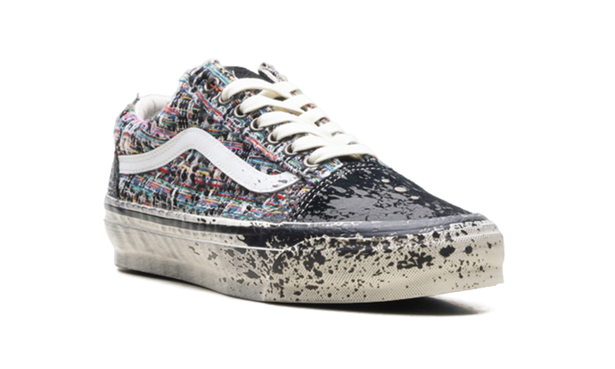 Premium Old Skool “Charms Black Grey”