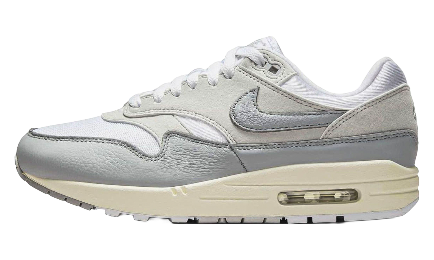 Air Max 1 &