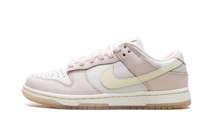 Dunk Low WMNS "Light Soft Pink" FB7910 601