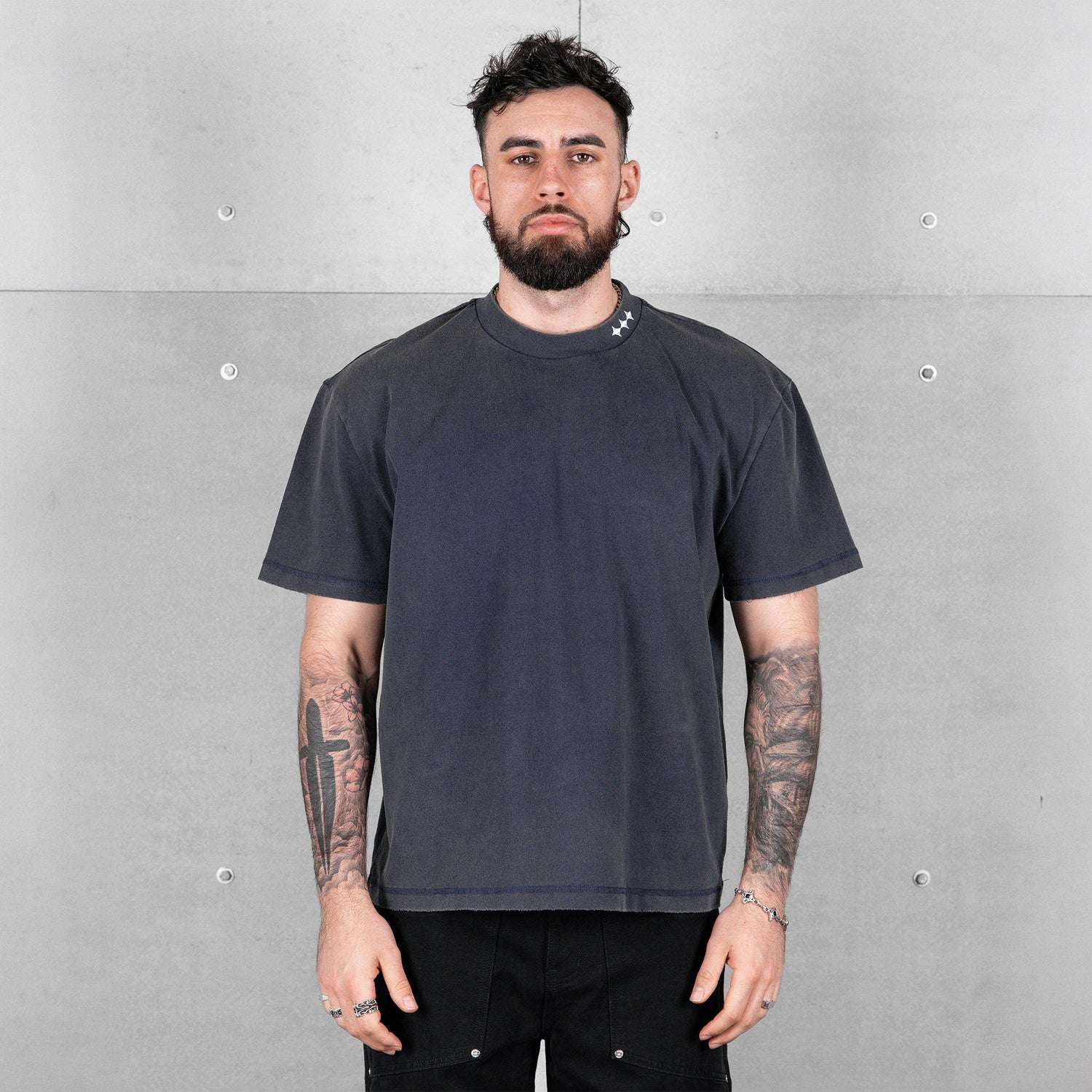 Commons Uniform Tee Washed Navy