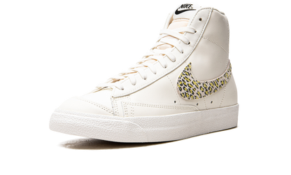 BLAZER MID &