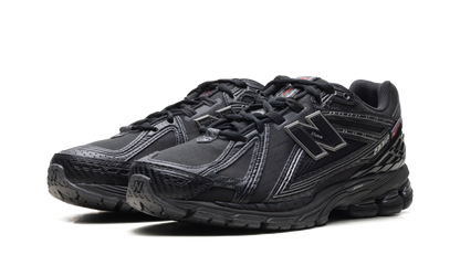 1906 "Primaloft Black Silver Metallic" U1906ROE