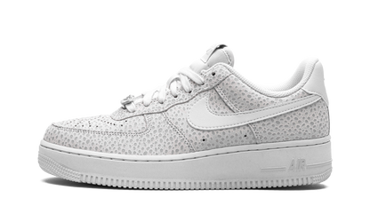 AIR FORCE 1 &