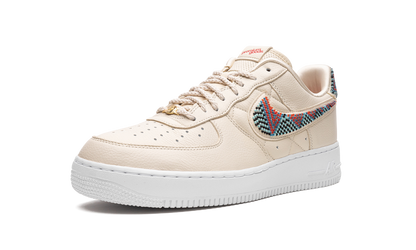 AIR FORCE 1 LO WMNS "Premium Goods - The Bella" DV2957 200