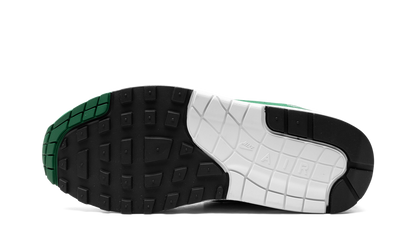 Air Max 1 &