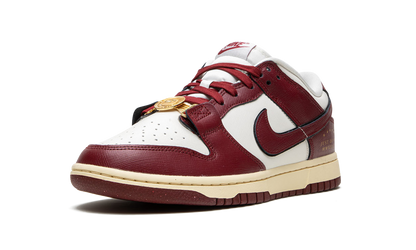 DUNK LOW WMNS "Just Do it - Team Red" DV1160 101