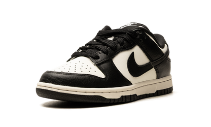 Dunk Low SE WMNS "Cherry Charms - Panda" HQ7487 100