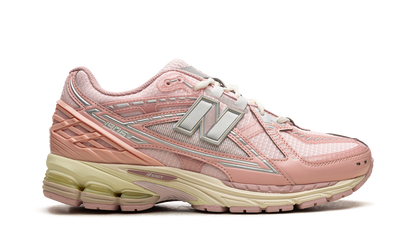 1906N "Lunar New Year - Pink" M1906NLN