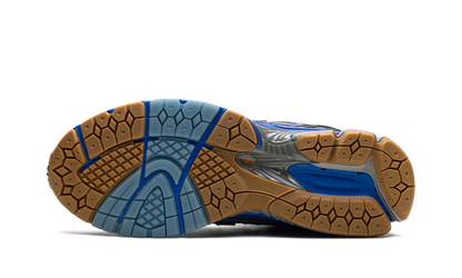 1906R "Action Bronson - Medusa Azul" M1906RON