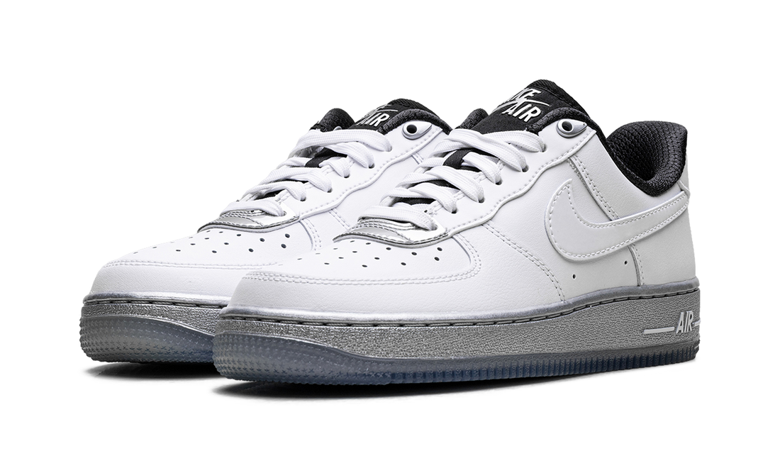 AIR FORCE 1 &