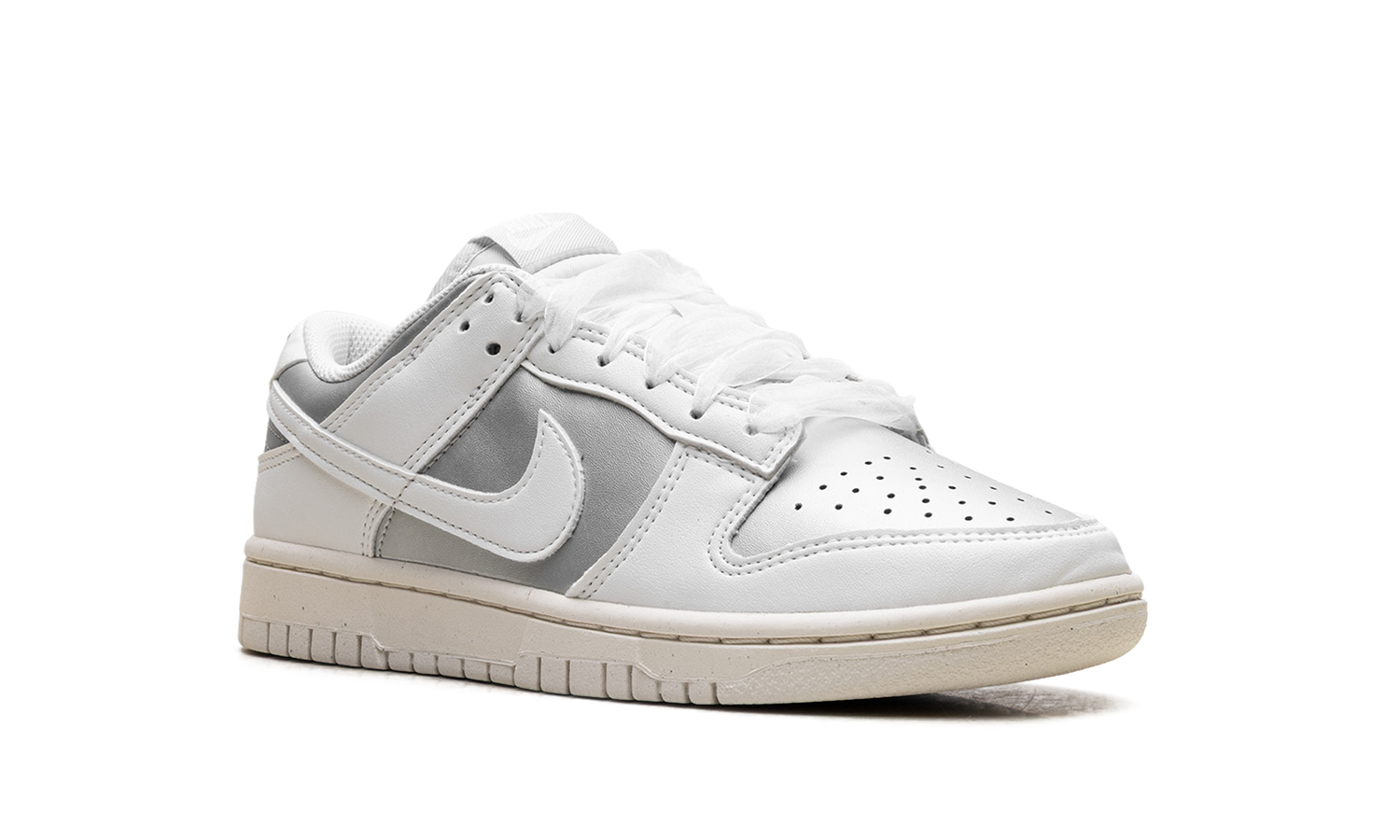 Dunk Low Next Nature WMNS "Sheer Lace Pack - Metallic Platinum" IB7311 001