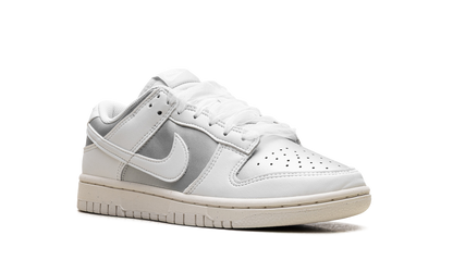 Dunk Low Next Nature WMNS "Sheer Lace Pack - Metallic Platinum" IB7311 001