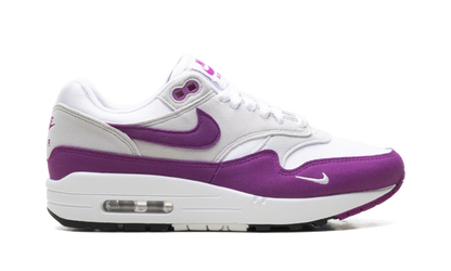 Air Max 1 &