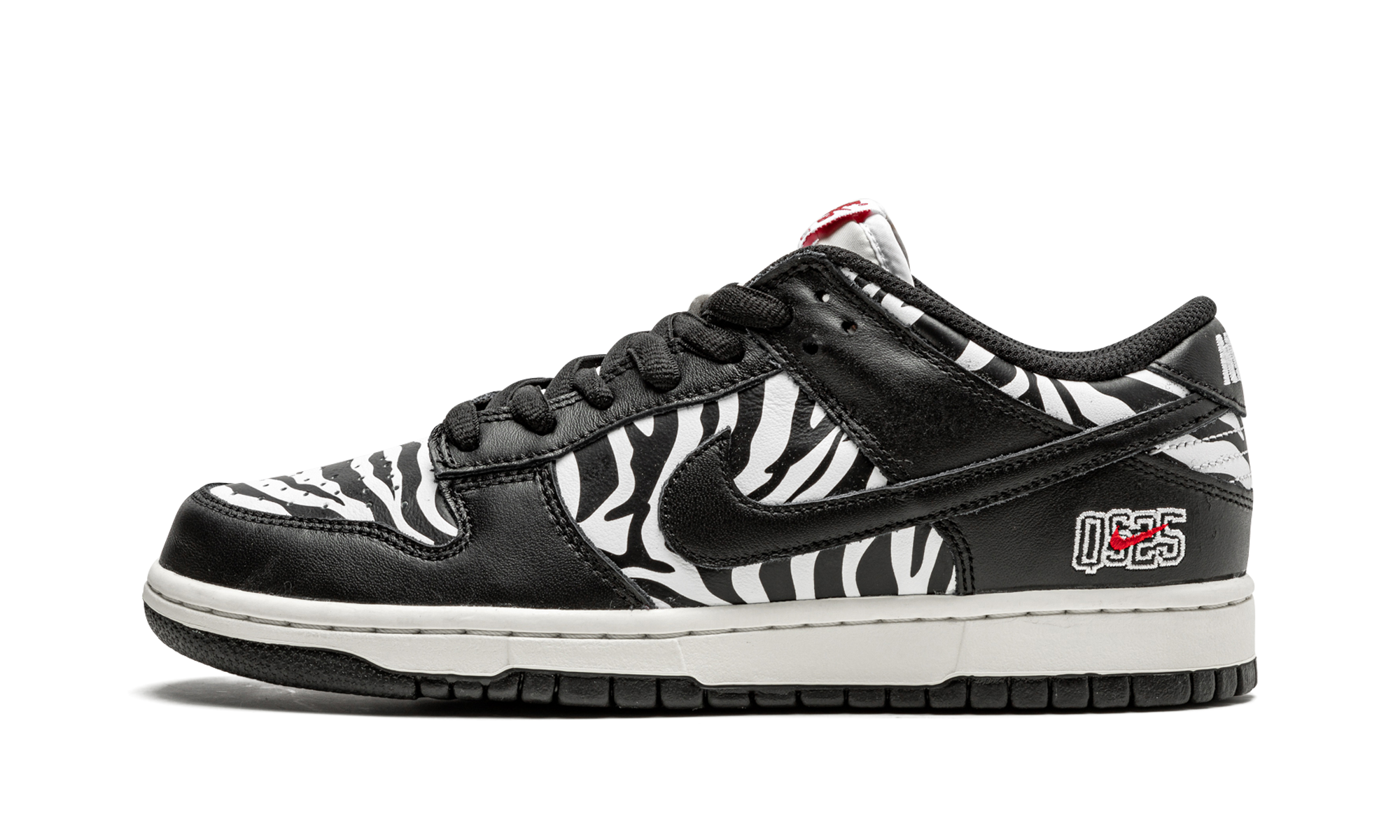 SB Dunk Low OG QS "Quarter Snacks" DM3510 001