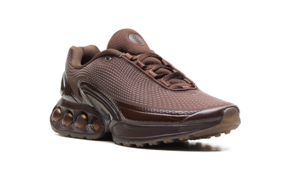 Air Max DN WMNS "Isamaya Ffrench Light Chocolate" HQ3837 200