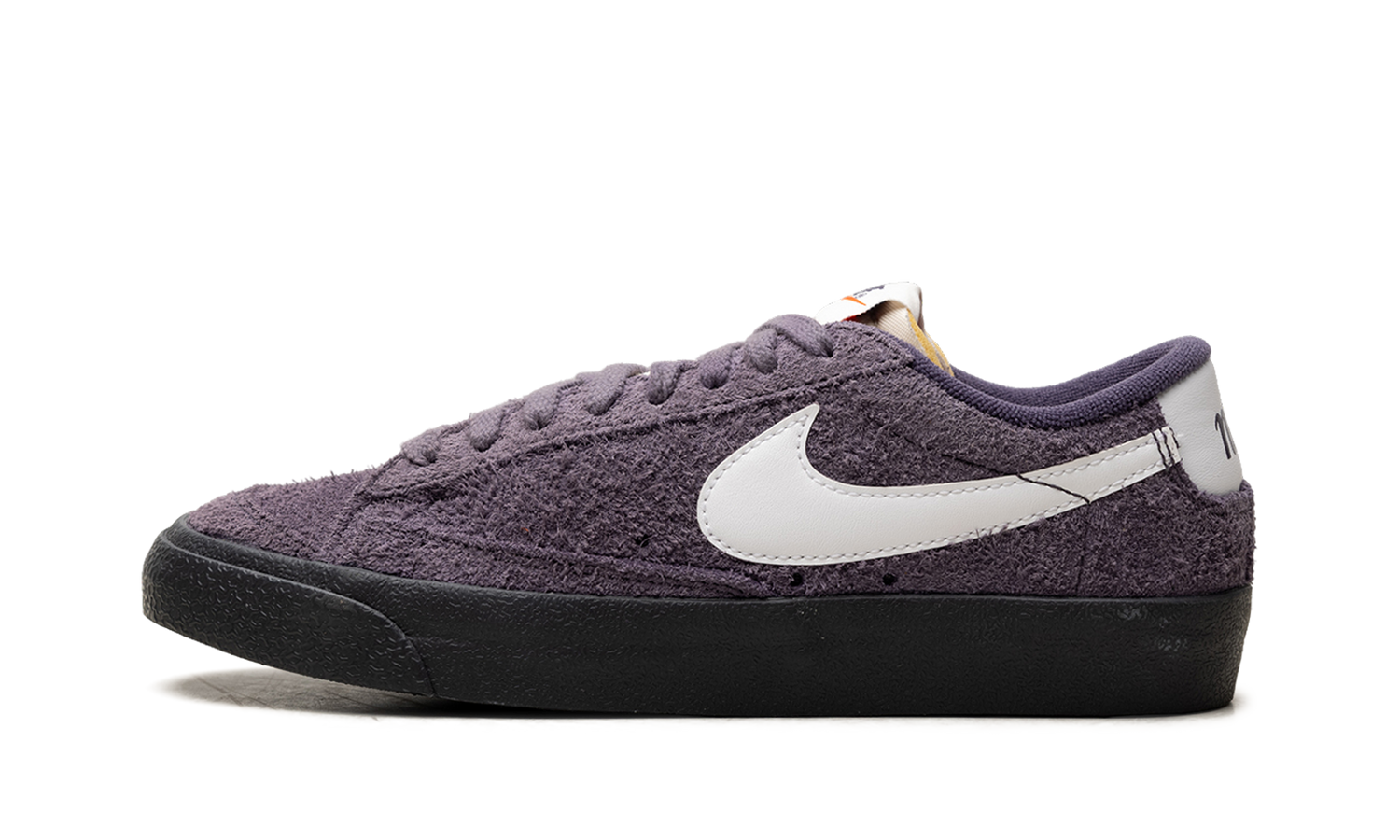 Blazer Low 77 "Vintage Dark Raisin" FQ8060 500
