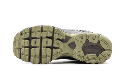 Air Max Moto 2K WMNS "Cave Stone Grey Olive Aura" IM7371 289