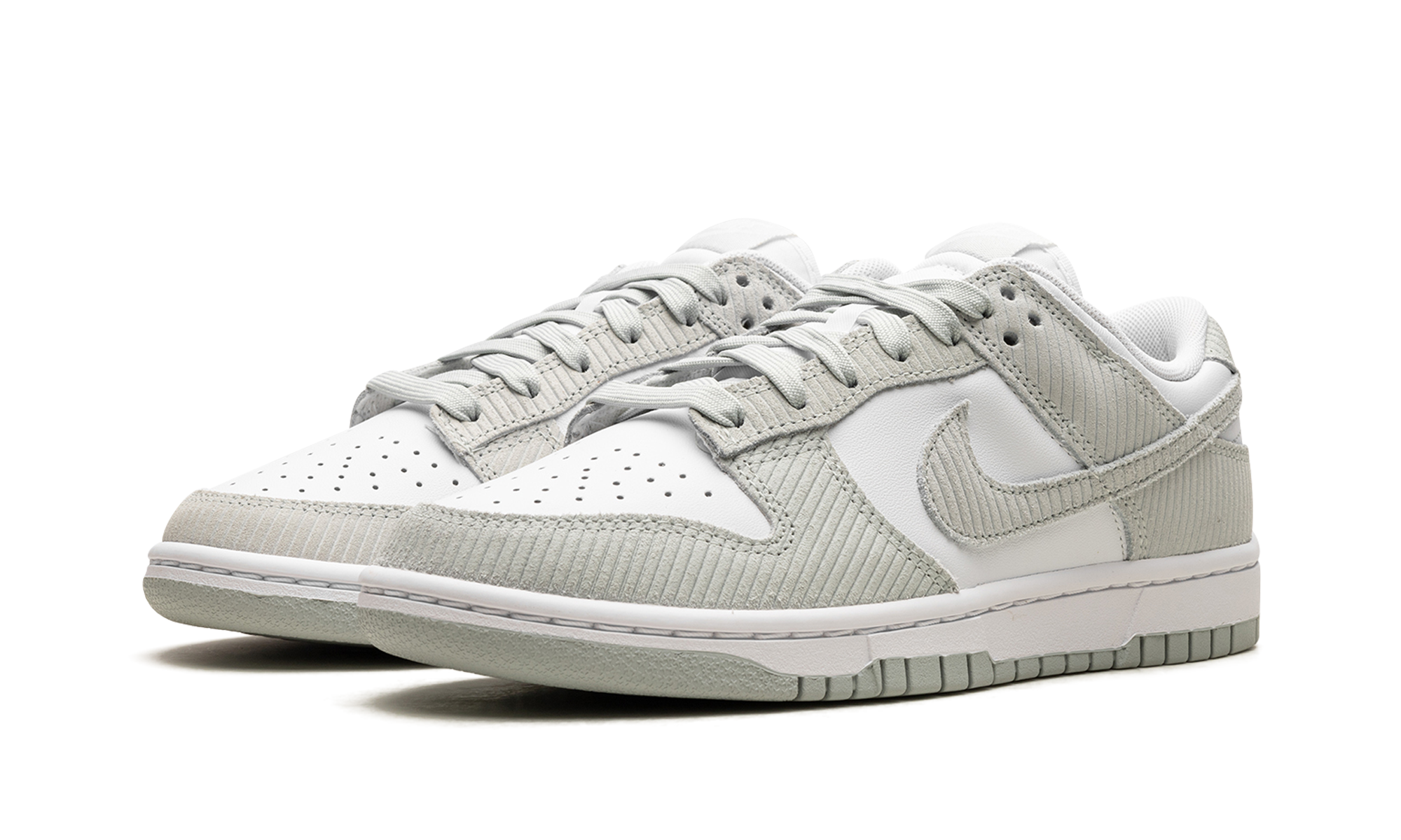 DUNK LOW WMNS "Grey Corduroy" FN7658 100
