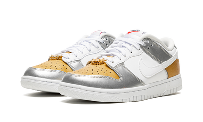 DUNK LOW WMNS "Gold White Silver" DH4403 700