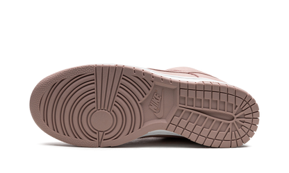DUNK LO PRM WMNS "Pink Oxford" DV7415 600