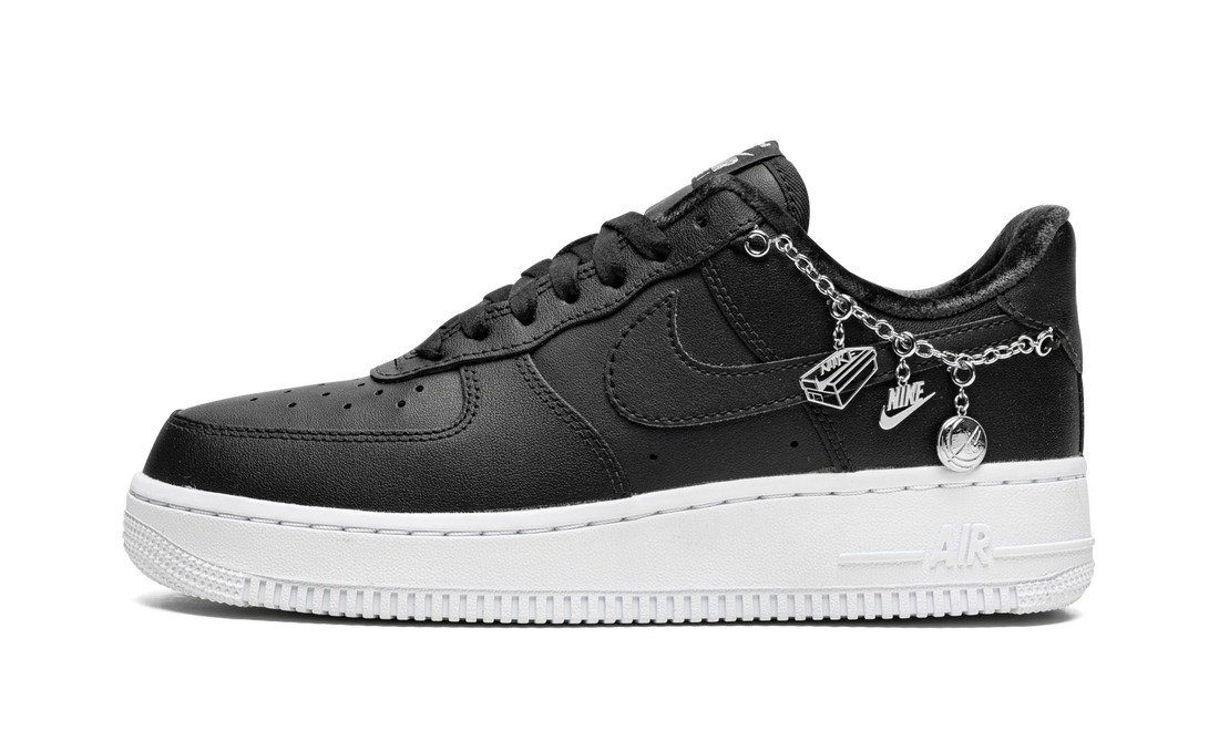 AIR FORCE 1 &