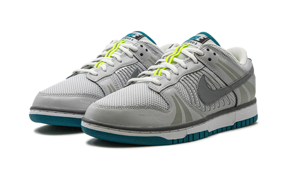 DUNK LO SE WMNS "Vomero - Timeless" FJ5473 099