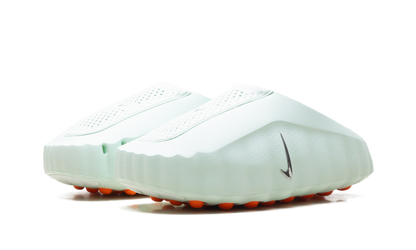 Mind 001 Slide WMNS "Barely Green" HQ4309 300